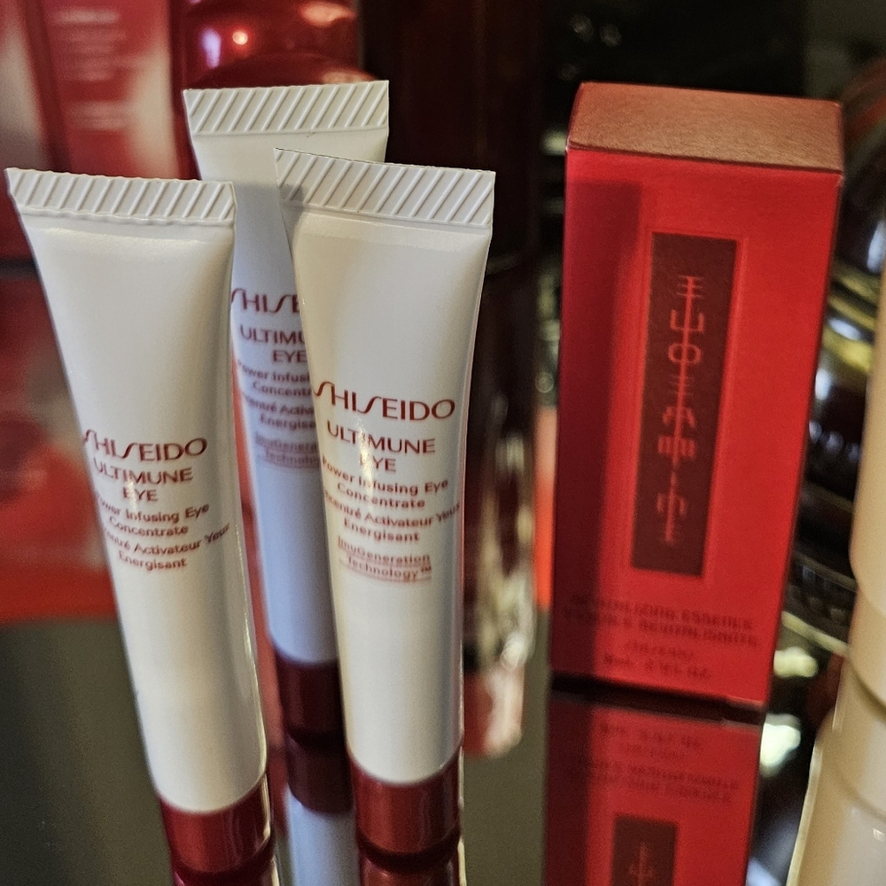 SHISEIDO Skin Care Travel Bundle - 21 Items and Bag - Picture 3 of 5